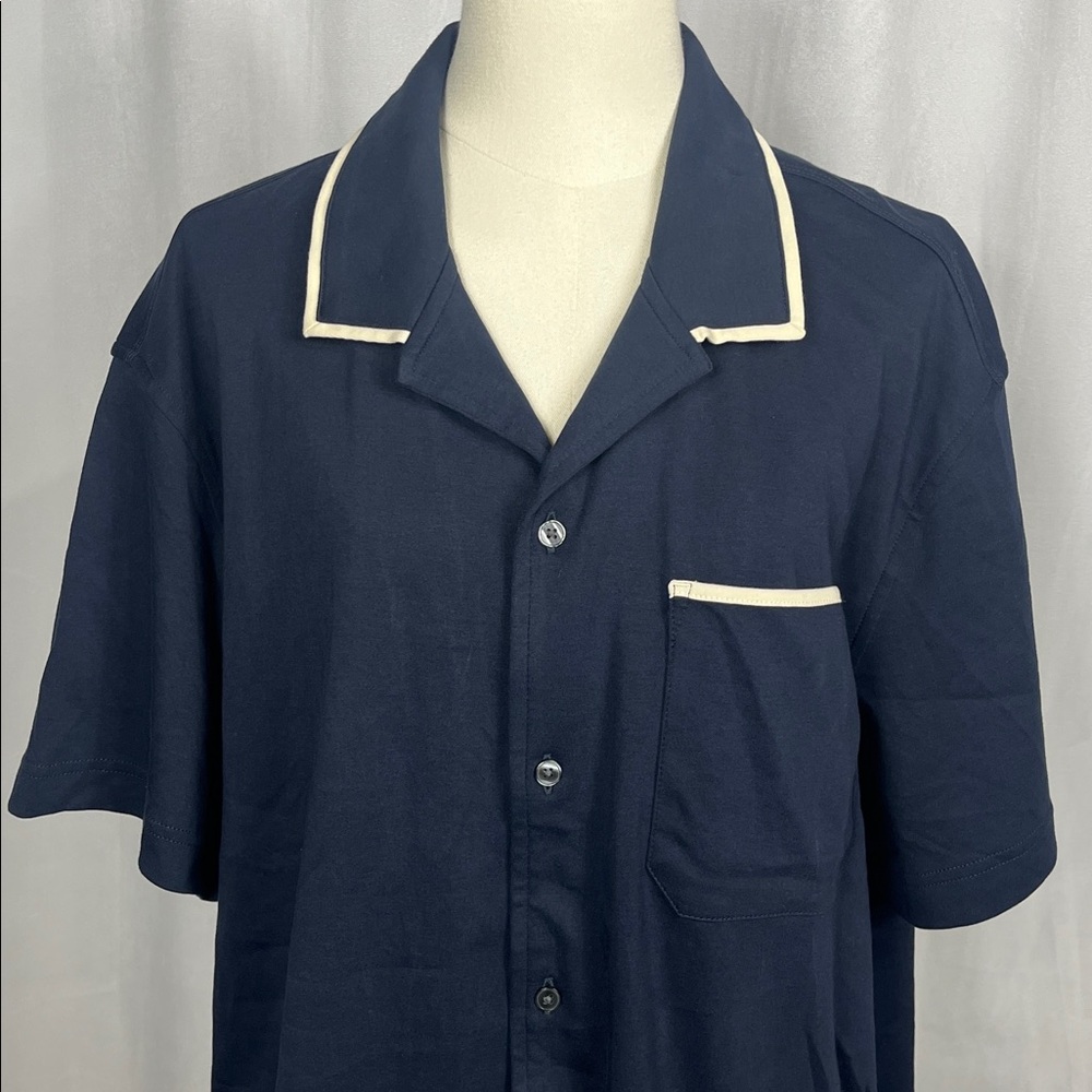NWT Banana Republic Luxury Touch Tipp Resort Shirt in Prep Navy. - Picture 4 of 8